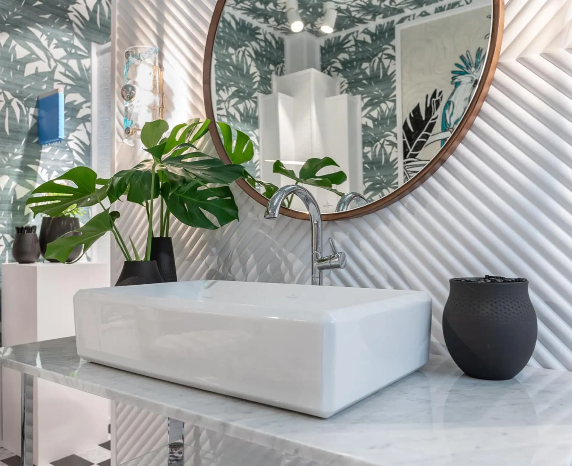 Flexible Wandpaneele für runde Wände und Möbel